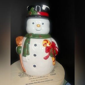 Snowman Cookie Jar with IC Musical